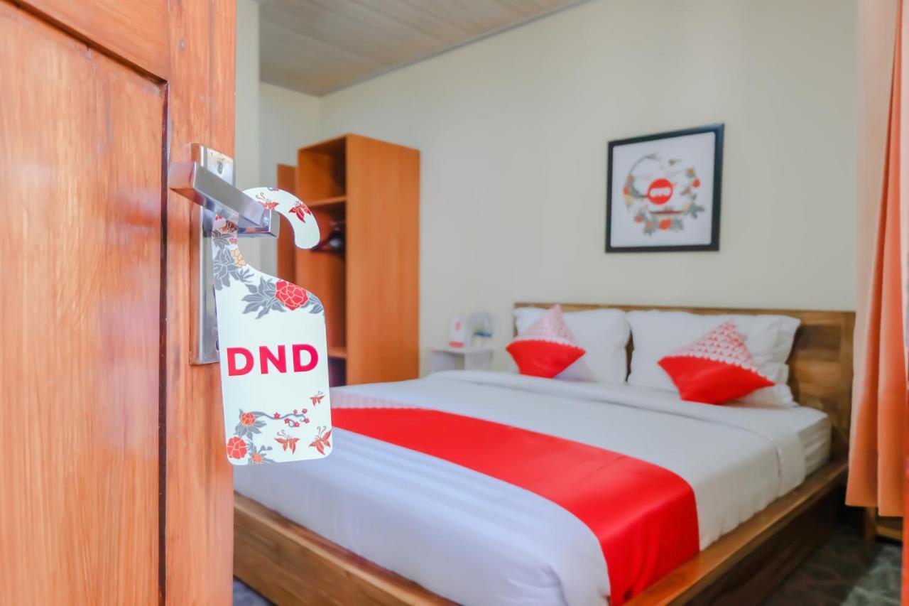 Oyo 1175 Oemah Djowo Resort Magetan Εξωτερικό φωτογραφία