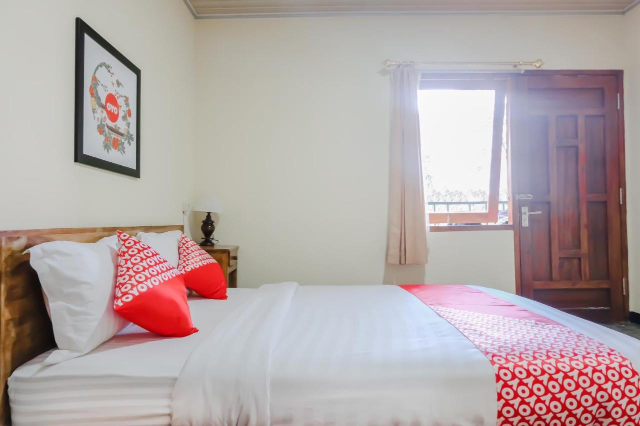 Oyo 1175 Oemah Djowo Resort Magetan Εξωτερικό φωτογραφία